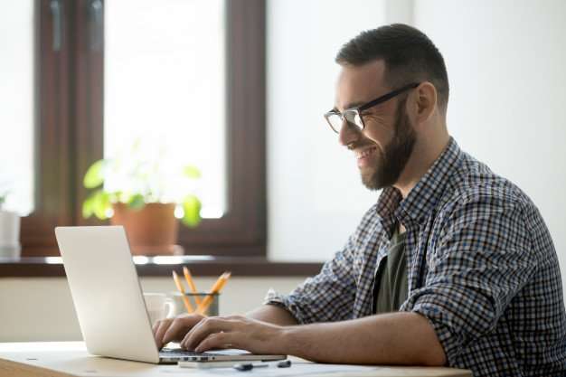 Tech Neck - Postural Dysfunction - Laptop Usage