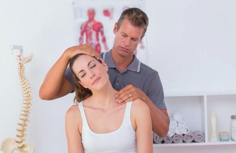Neck & Should Pain Chiropractic Treatments in Chicago