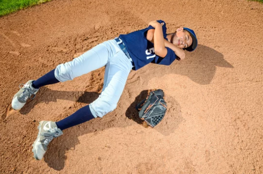 Baseball Shouler Injury Chiropractor Chicagoland Sports