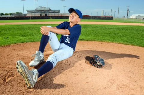 Youth Baseball Injury Sports Chiropractor Near Lincoln Park